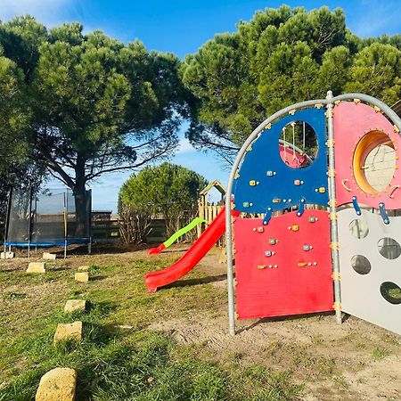 Les Appartements Du Mas - Emeraude Aigues-Mortes Kültér fotó