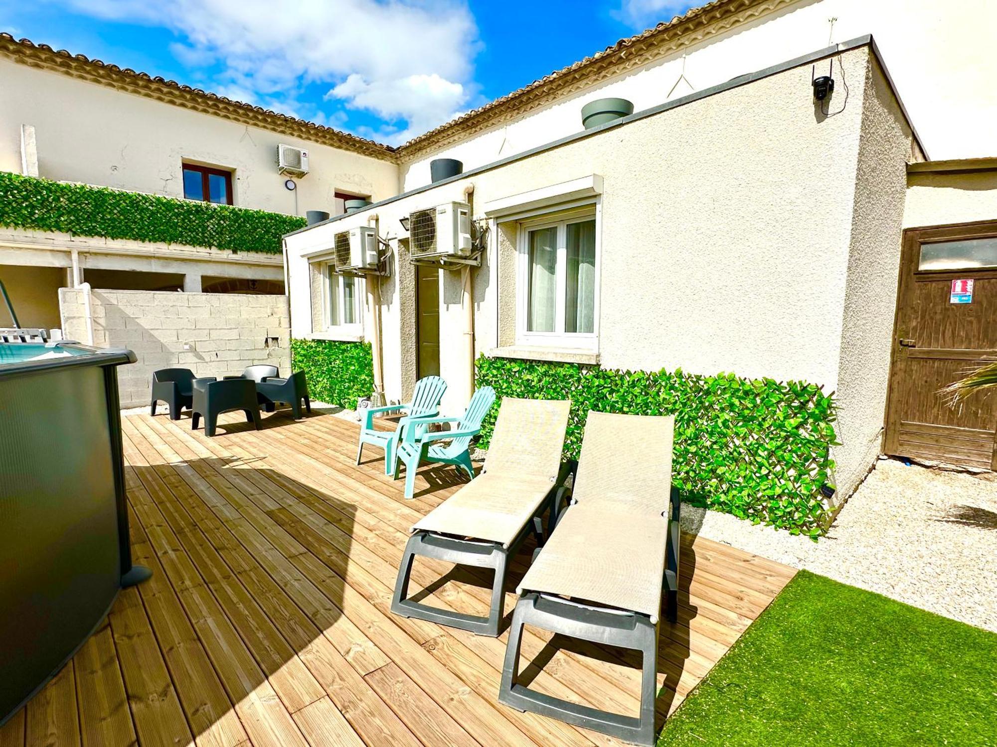 Les Appartements Du Mas - Emeraude Aigues-Mortes Kültér fotó