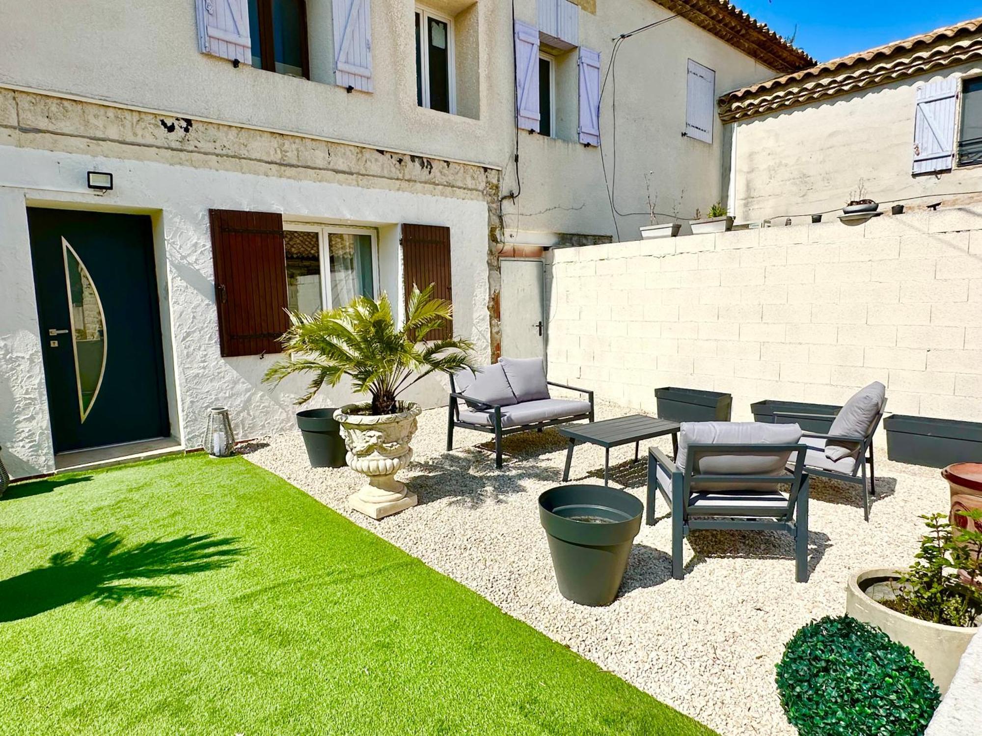 Les Appartements Du Mas - Emeraude Aigues-Mortes Kültér fotó
